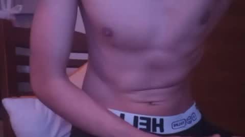 eliotta321 online show from 3, 3, 2025