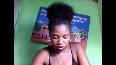 elisabeth2525 online show from 6, 2, 2025