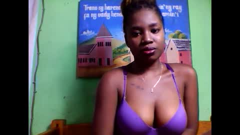 elisabeth2525 online show from 10, 2, 2025