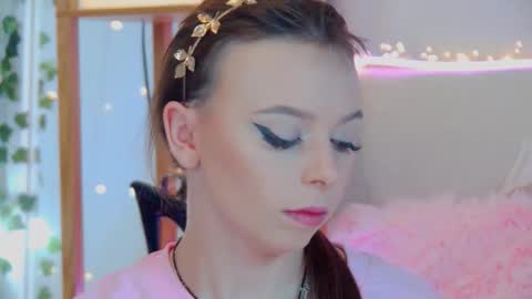 ElisabethDavis online show from 14, 9, 2025