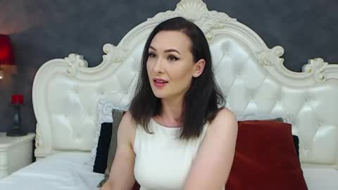 Krissy online show from 4, 6, 2026