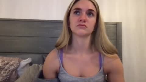 Elisa Sinclair online show from 5, 12, 2024