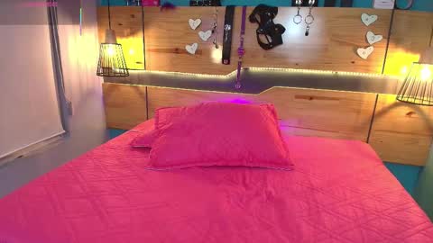 Elisa Sue online show from 19, 2, 2026