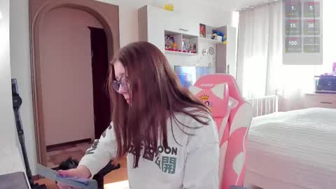 Snapshot of elisejays chatting on 28, 2, 2025 Elise online show from 28, 2, 2025