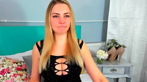 Snapshot of eliseshining chatting on 28, 1, 2025 Elise online show from 28, 1, 2025