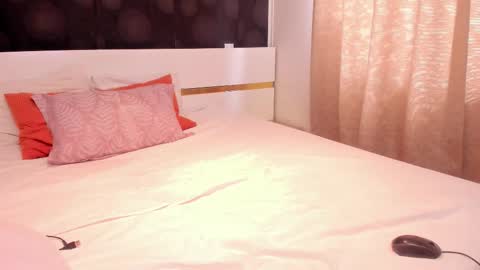 Elly online show from 15, 10, 2025