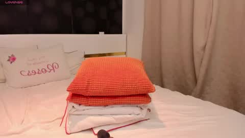 Snapshot of elisetyler89 chatting on 27, 4, 2026 Elly online show from 27, 4, 2026