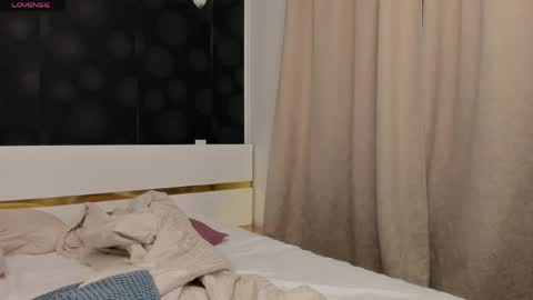Snapshot of elisetyler89 chatting on 1, 5, 2026 Elly online show from 1, 5, 2026