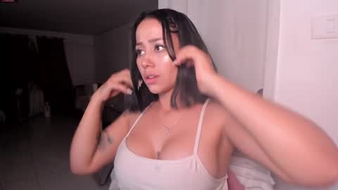 Snapshot of elissa_dominguez chatting on 2, 6, 2026 Elissa online show from 2, 6, 2026