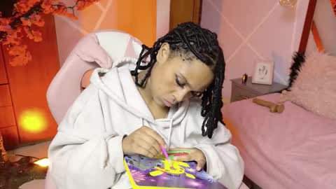 Snapshot of elit_noa chatting on 21, 12, 2025 elit noa online show from 21, 12, 2025