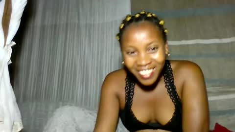 Snapshot of elita12010 chatting on 8, 6, 2026 elita12010 online show from 8, 6, 2026