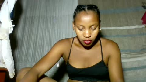 Snapshot of elita12010 chatting on 16, 6, 2026 elita12010 online show from 16, 6, 2026