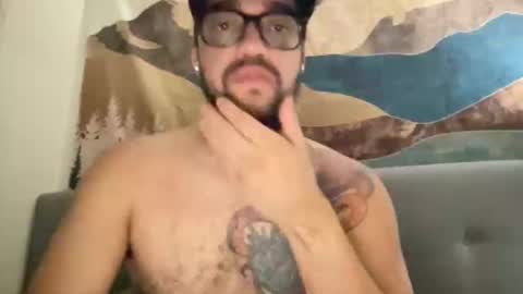 Snapshot of elitealex87 chatting on 27, 4, 2026 elitealex87 online show from 27, 4, 2026