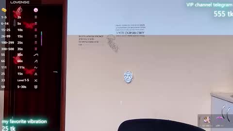 Snapshot of eliz_v_ta chatting on 12, 9, 2025 Eliz online show from 12, 9, 2025