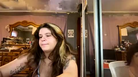 Snapshot of eliza3f chatting on 10, 7, 2026 eliza3f online show from 10, 7, 2026