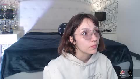 Snapshot of eliza_gh chatting on 26, 10, 2025 Eliza online show from 26, 10, 2025