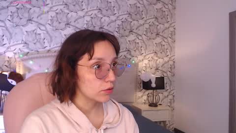 Snapshot of eliza_gh chatting on 15, 11, 2025 Eliza online show from 15, 11, 2025