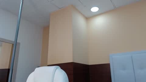 Eliza online show from 7, 1, 2026