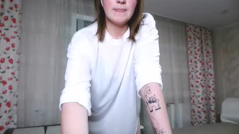 Elizabeth online show from 18, 11, 2025