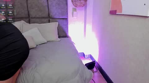 elizabeth online show from 26, 9, 2025