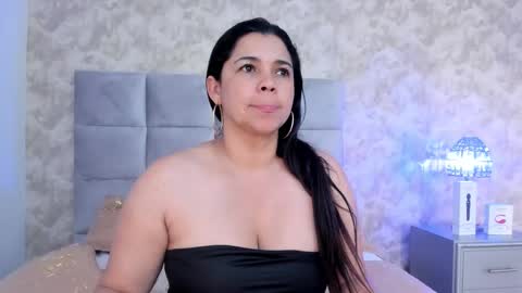 Elizabeth online show from 28, 12, 2024