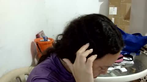 Snapshot of elizabeth_martinez_ chatting on 4, 6, 2026 Elizabeth Martinez online show from 4, 6, 2026