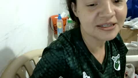 Snapshot of elizabeth_martinez_ chatting on 1, 8, 2026 Elizabeth Martinez online show from 1, 8, 2026