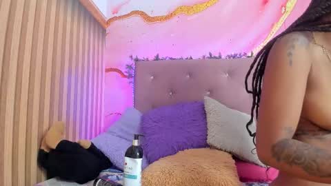 Snapshot of elizabeth_roman chatting on 13, 9, 2025 Montserrath online show from 13, 9, 2025