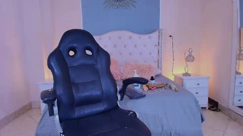 Snapshot of elizabeth_santos1 chatting on 22, 4, 2026 Elizabeth online show from 22, 4, 2026