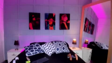  Elizabeth online show from 5, 12, 2025