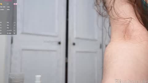 Snapshot of elizathemodel chatting on 26, 1, 2025 Eliza online show from 26, 1, 2025