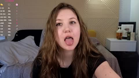 Lisa  online show from 27, 3, 2026