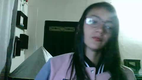 Snapshot of elizka_00 chatting on 18, 4, 2026 elizka 00 online show from 18, 4, 2026