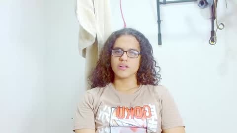 Snapshot of elkingthe chatting on 2, 3, 2025 Diana online show from 2, 3, 2025