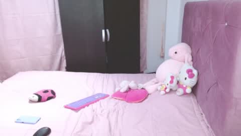 Ella  online show from 16, 1, 2025