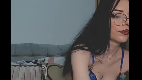 Chloe online show from 29, 11, 2025