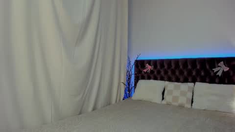 Snapshot of ella_mayers chatting on 12, 2, 2025 Ella Mayers online show from 12, 2, 2025