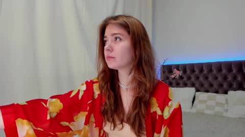 Snapshot of ella_mayers chatting on 16, 2, 2025 Ella Mayers online show from 16, 2, 2025