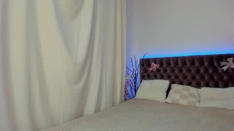 Snapshot of ella_mayers chatting on 22, 2, 2025 Ella Mayers online show from 22, 2, 2025