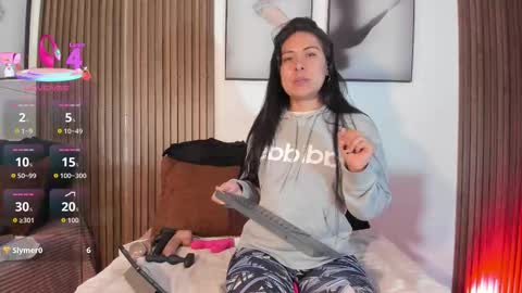 ella rouse online show from 30, 11, 2025