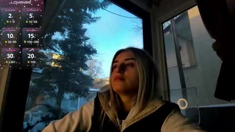 ella_vee online show from 3, 2, 2026