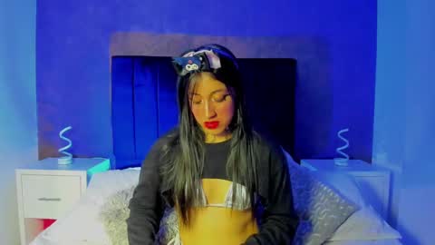 Ellaa Muller online show from 29, 12, 2024