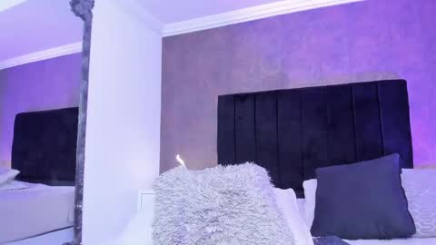 Ellaa Muller online show from 6, 2, 2025