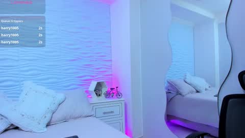 Ellaa Muller online show from 9, 3, 2025