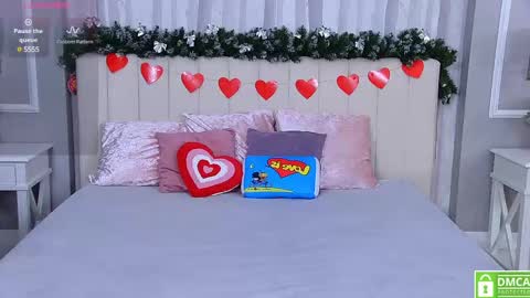 Ella online show from 1, 3, 2025