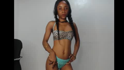 ella online show from 22, 11, 2025