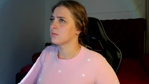 EllaBells online show from 31, 3, 2026