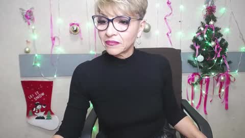 EllaBonito online show from 8, 1, 2025