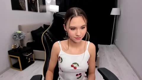 ellacurtis online show from 20, 2, 2026