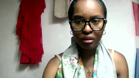 Snapshot of ellah245 chatting on 1, 2, 2026 ellah245 online show from 1, 2, 2026